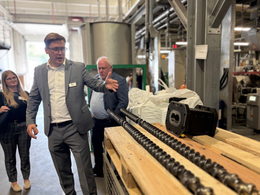 Kai Zies shows extruder screws