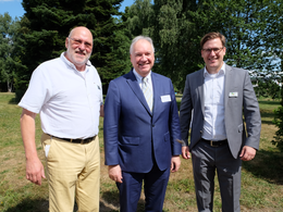 Chamber of Commerce Frankfurt president Caspar with R. und K. Zies